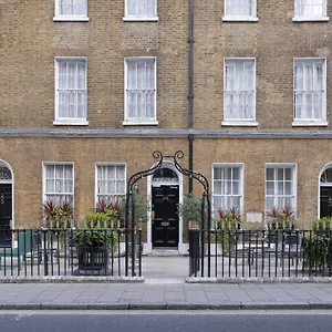 5* מלון Montcalm Brewery Townhouse